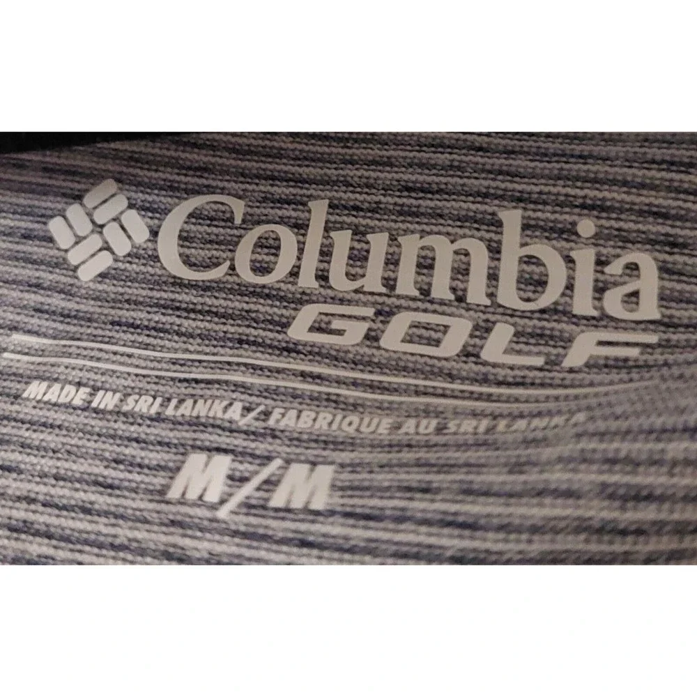 Columbia  Sweater Women's Size M, 17 Inch Of Armp To Armp.
